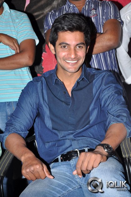 Pyaar-Mein-Padipoyane-Movie-Teaser-Launch